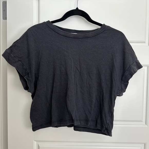 *3/$25* Garage Gray Boxy Crop T-Shirt - Picture 1 of 3